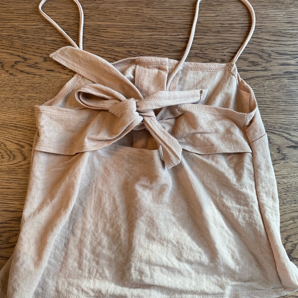 Topshop tank with button and tie detail on back - Picture 2 of 4